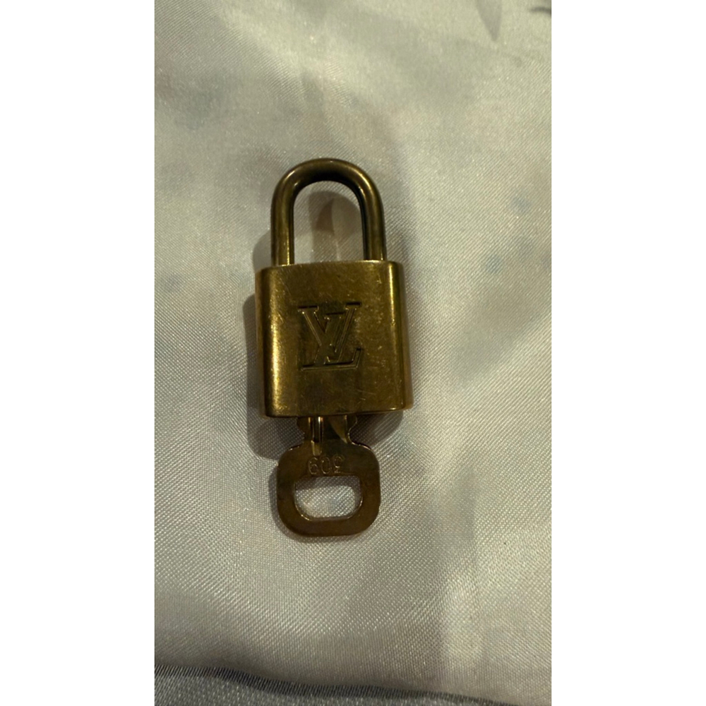 Louis Vuitton Gold Padlock & Key 309